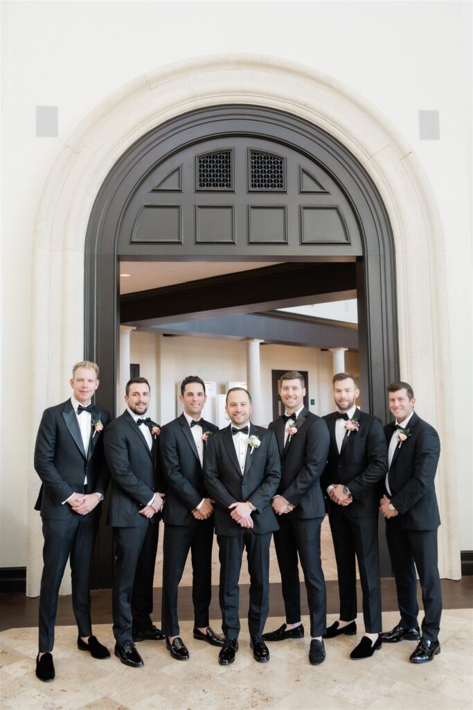 A wedding at the Country Club of Orlando by Orlando wedding photographer Angelika Krug photo & Film