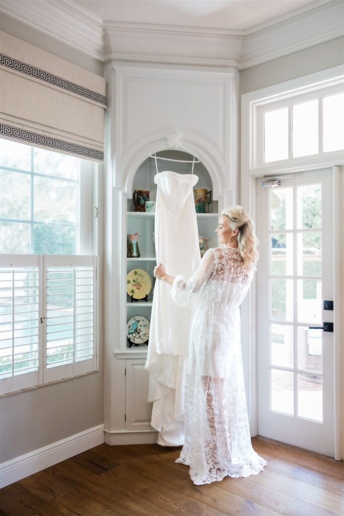 A wedding at the Country Club of Orlando by Orlando wedding photographer Angelika Krug photo & Film