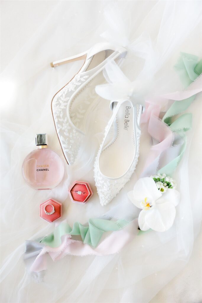 A wedding at the four seasons Orlando by Florida wedding photographer.