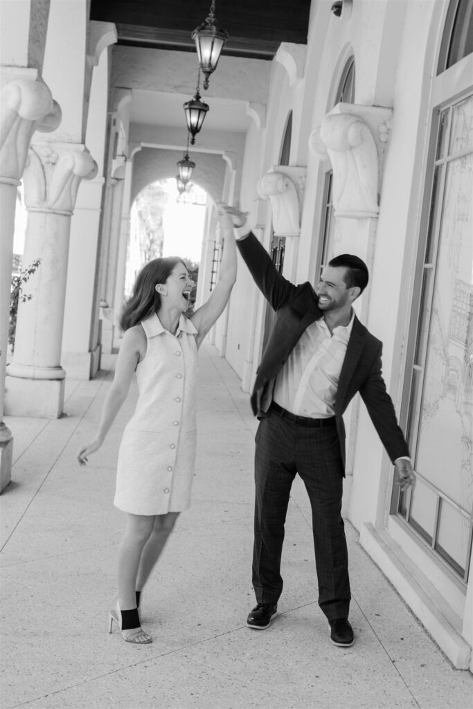 A Palm Beach, Fl engagement session at Worth Ave by Florida wedding photographer Angelika Krug Photo & Film.