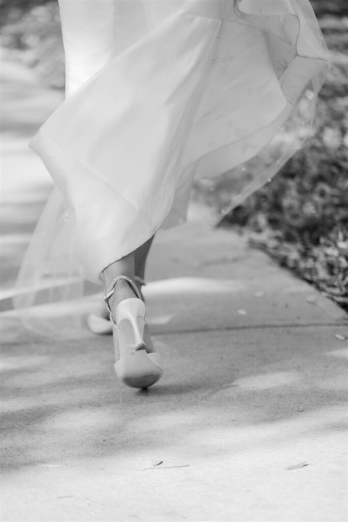 A wedding at the Alfond Inn captured by Orlando wedding photographer, Angelika Krug Photo & Film.