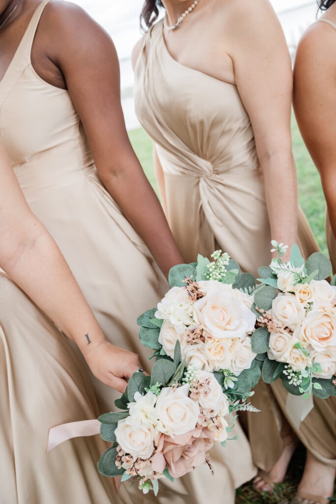 Wedding portrait at Bella Cosa Lakeside by Angelika Krug Photo & Film a Florida wedding photographer.